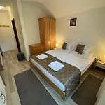 Gasthuis Josephus Vendeghaz Kotcse